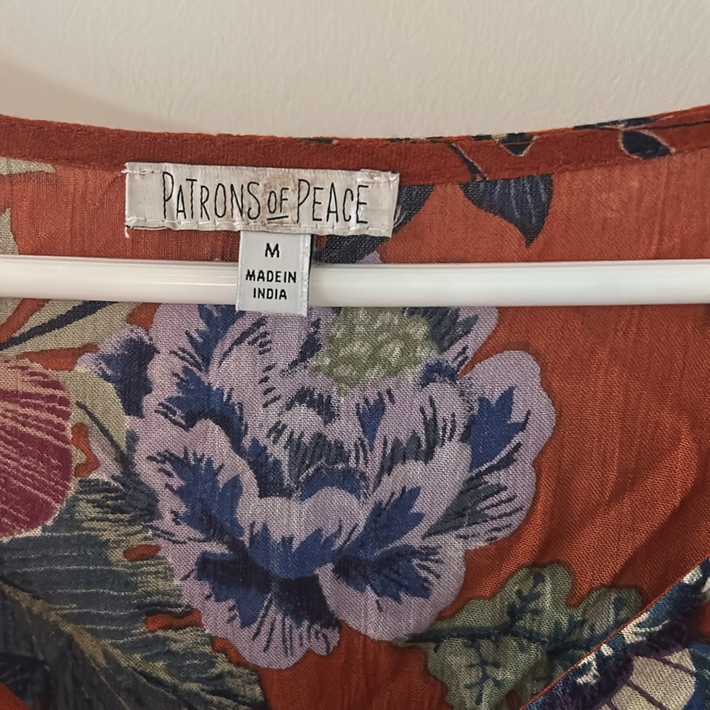 Peace of Patrons Rust Floral Boho Tie-Front Crop Blouse Size M - Like New! - Picture 4 of 8